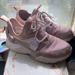 Pink Huaraches